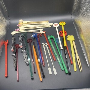 30 VTG Old Crow Distillery, Playboy, Disneyland, McDonald’s Swizzle Stir Sticks