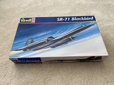 Revell 85-5810 SR-71 Blackbird Aircraft Kit, 1:72 Scale