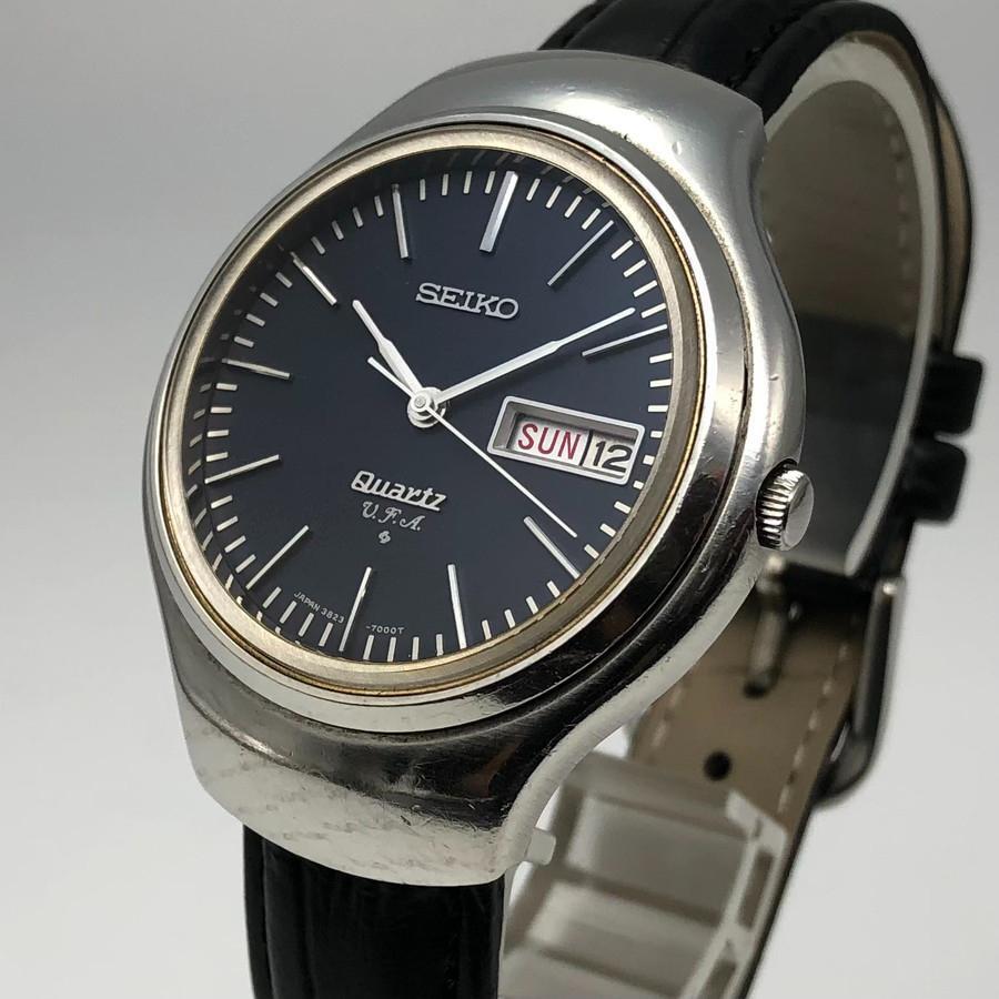 Seiko V.F.A 3823-7001 Vintage Day Date Black Silver Round Seiko V.F.A 3823-7001 Vintage Day Date Black Silver Round