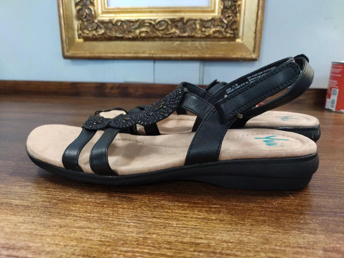Yuu Women s Strap Black Sandals Size 11 New Flexible Outsole