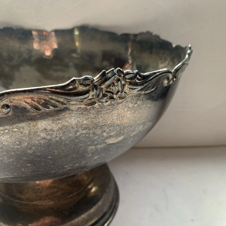 Vintage níquel plata E.P. JAPÓN Juego de tazones perforadores Bandeja Cucharón 16 tazas Cottagecore Foto 4 de 4