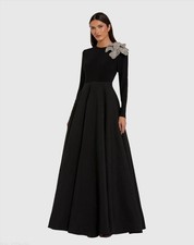NWT MAC DUGGAL 18 11832 Long Sleeve Taffeta 3D Flower Ball Gown Black J1346