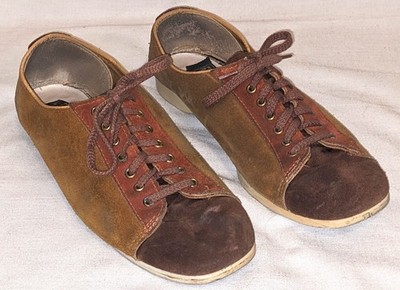 vintage BRUNSWICK bowling shoes MARIGOLD womens 9AA split suede TRI-COLOR