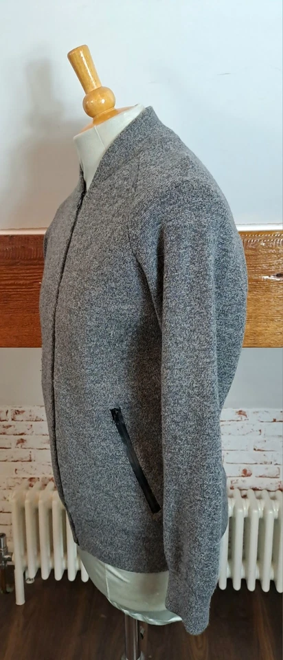 BARBOUR WEATHER COMFORT ZIP UP GREY WOOL CARDIGAN SIZE SMALL IN NICE CONDITION - Image 3 of 4