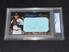 Mariano Rivera Rookie Cards and Memorabilia Guide 42