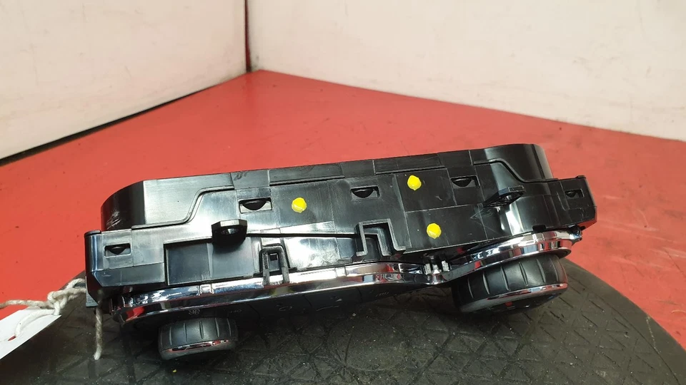 PANEL DE CONTROL DEL CALENTADOR RENAULT CLIO 2014 Foto 4 de 4