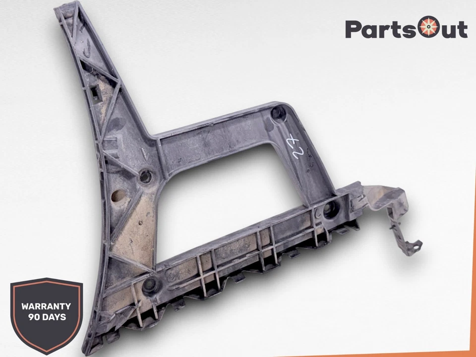 2013-2016 AUDI A4/S4/A4 QUATTRO RIGHT LOWER GUIDE OEM - Image 2 of 4