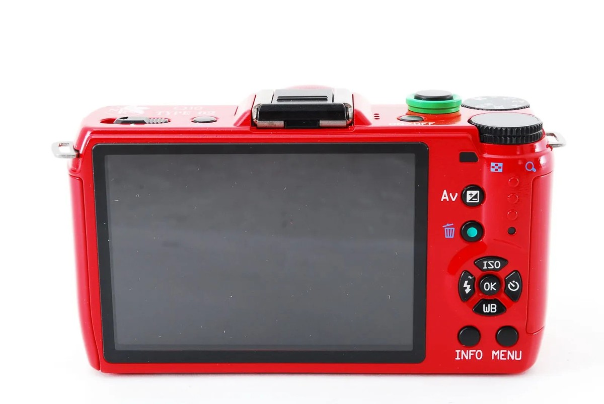 PENTAX Q10 Evangelion Asuka Red Mirrorless Digital Camera Kit