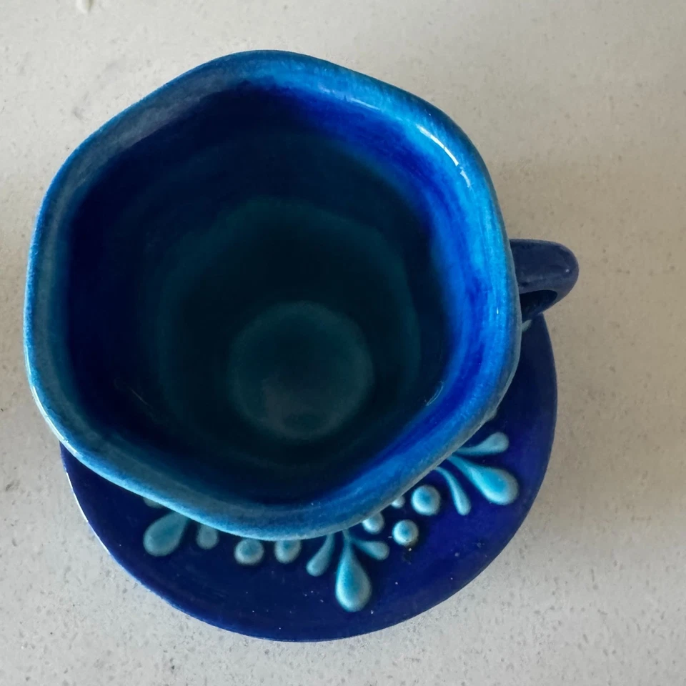 Juego de 2 tazas y platillos de té turcos de cerámica artesanales estilo azul marroquí Foto 2 de 3