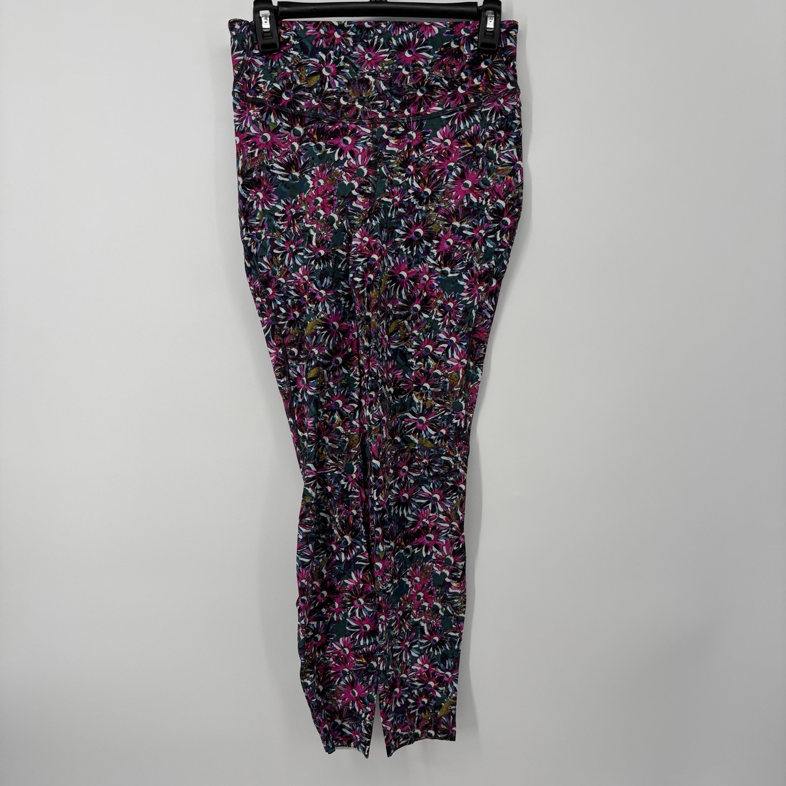 Lululemon Base Pace HR Tight 28