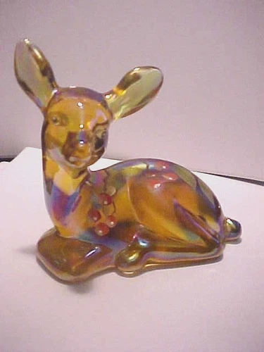 3 5/8" Fenton Amber Iridescent DEER FAWN w/ HP Berries Figurine ~ J Cutshaw