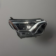 GENUINE 2016-2018 TOYOTA  RAV4 RIGHT HAND PASSENGER HEADLIGHT HALOGEN RH OEM