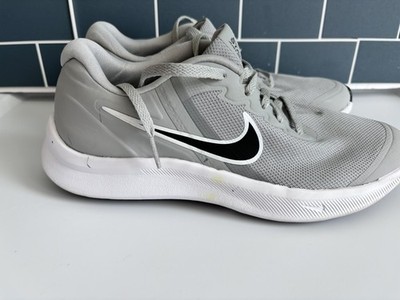 Nike Kids Grade School Star Runner 3 Light Smoke Grey DA2776-005 Size5.5Y