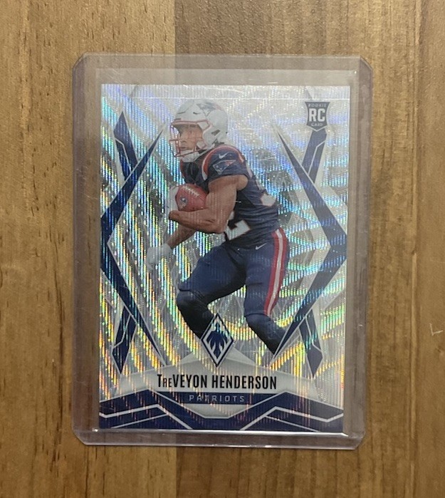 2025 Panini Phoenix - Rookies TreVeyon Henderson #187 Wave /199 (RC)