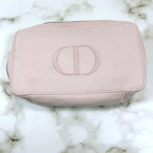 Pochette de maquillage Christian Dior rose clair authentique neuve à prix réduit
