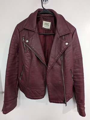 Ashley by 26 International Outerwear faux leather  jacket Emma Swan cosplay