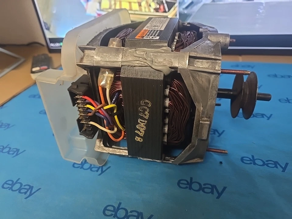 Lavadora de carga superior Speed Queen OEM ¡ORIGINAL! Parte del motor # 38034! ¡Envío gratis! Foto 4 de 4