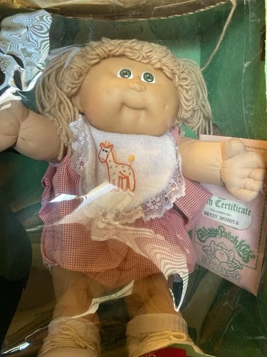 Vintage 1985 Coleco Cabbage Patch Kid Complete w/ Birth Certificate Papers