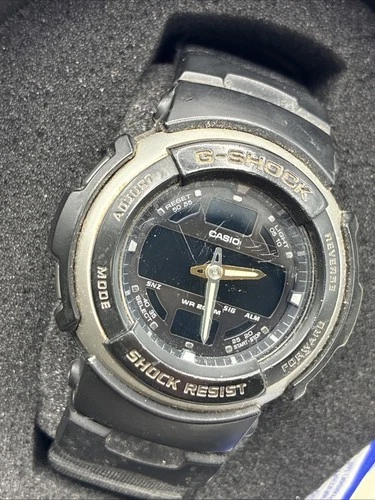 CASIO G-SHOCK Resist Black Wristwatch Chunky 15-22mm Vintage With Tin CP12