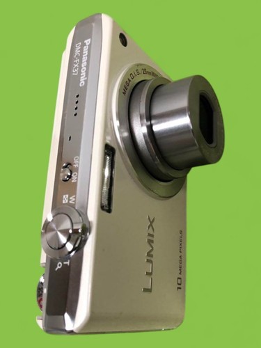 Cámara digital compacta Panasonic LUMIX DMC-FX37 blanca se envía desde Japón - Imagen 3 de 5