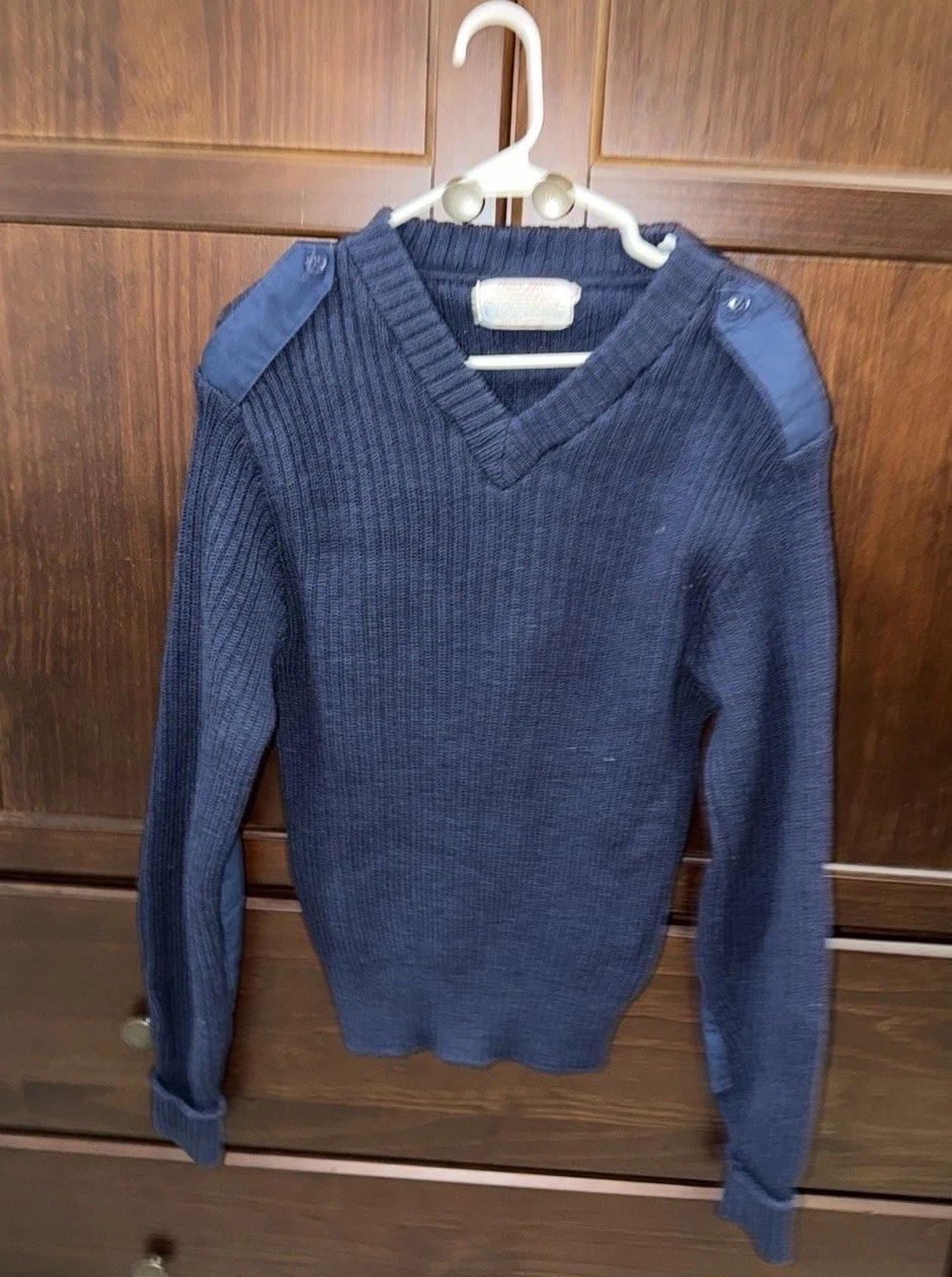 Vintage Iron Run Wool Sweater Men Size 40 Blue Elbow Pads Military 80s American