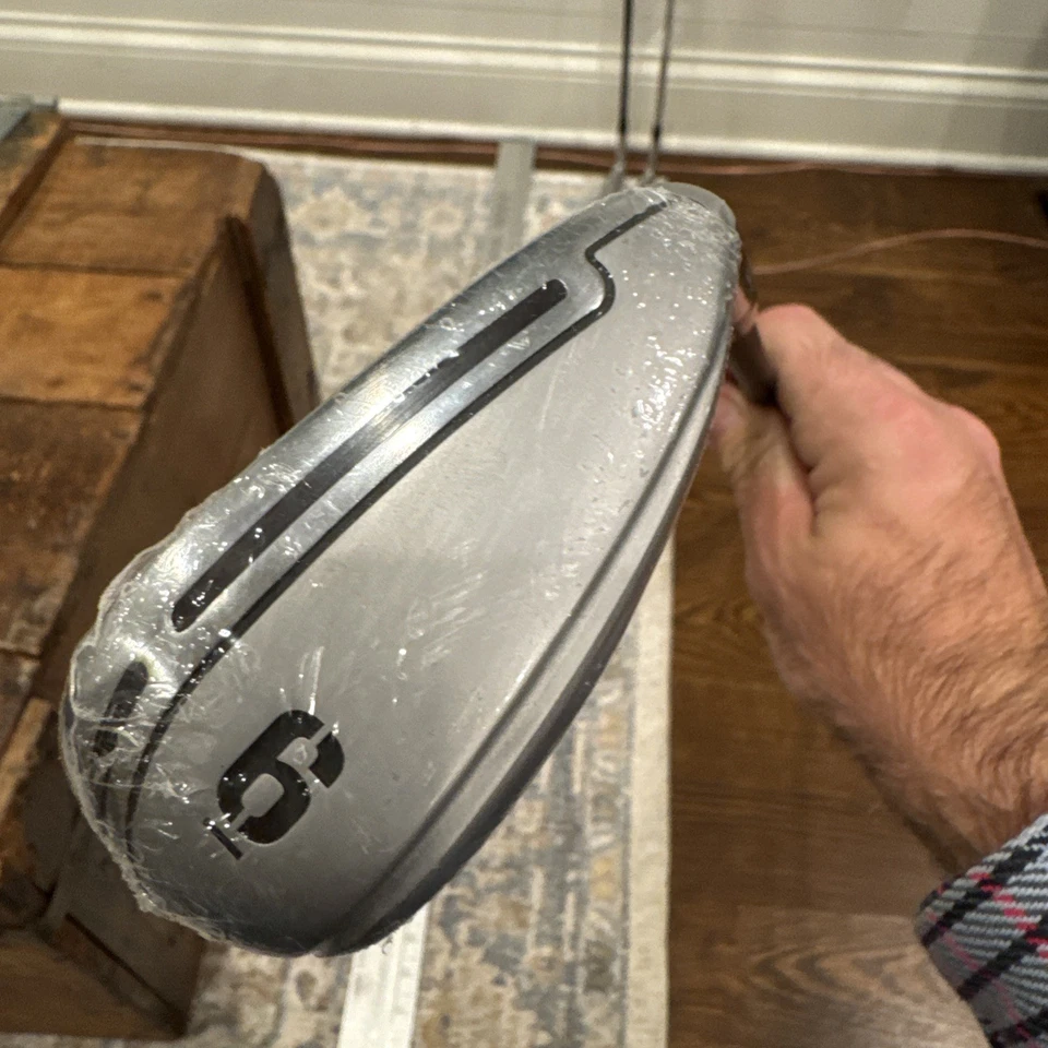 New Adams Idea Velocity Slot Tech 6 Iron Hybrid Bassara Reg RH 39.5” +1” 2° Up - Image 3 of 4