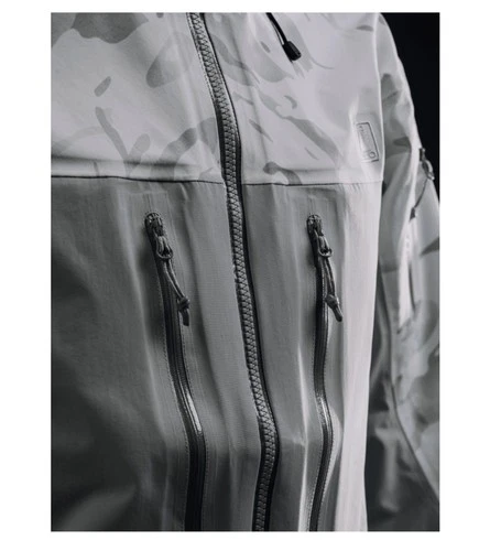 Qilo Tactical Stratus-R™ in Multicam® Alpine / Glacier Grey XXL Jacket image 6