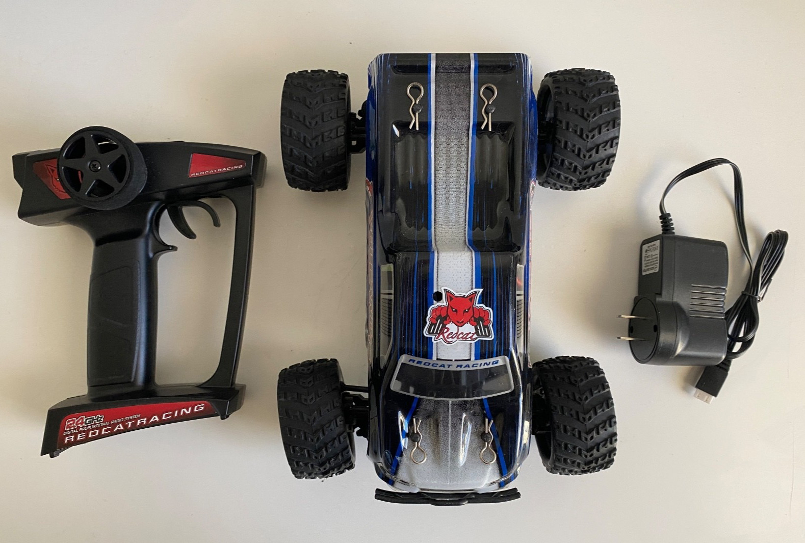 GENUINE Redcat VOLCANO-18 V2 Electric Monster Truck 1/18-Sca