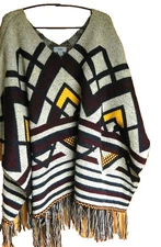 Yaira Poncho Cape Shawl Womens Sweater Southwestern Knit Fringe One Size