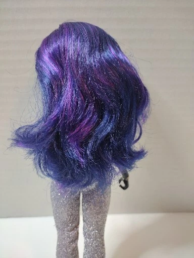 Mattel DC Super Hero Girl's Catwoman GFX18 2019 pelo púrpura afroamericano 10" Foto 4 de 4