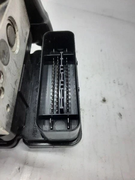 2011-2014 Volkswagen Jetta ABS Anti Lock Brake Pump Module Assembly OEM Foto 3 de 4