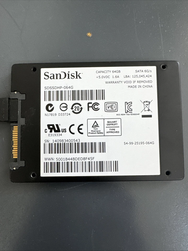 SanDisk Ultra Plus SDSSDHP-064G 64GB SATA 6Gbps 2.5" Solid State Drive SSD - Image 3 of 3