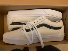 Vans Old Skool VN0A5AO92HM Leather Pop White Black Men's Size 5 Women's 6.5