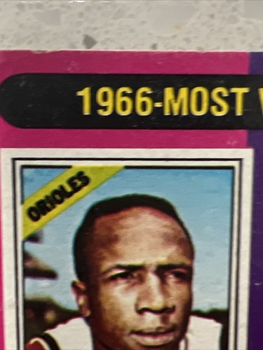 1975 Topps Baseball # 204 1966 MVP's Frank Robinson & Roberto Clemente Card - Picture 12 of 17