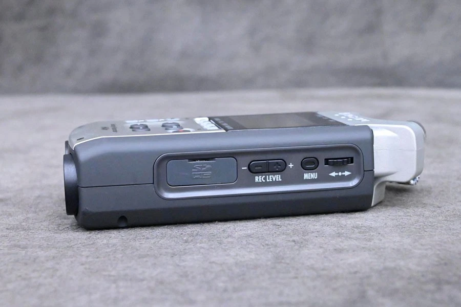 Zoom H4n Handy Recorder Digital Handheld Portable Black Silver Japan USED - Image 4 of 4