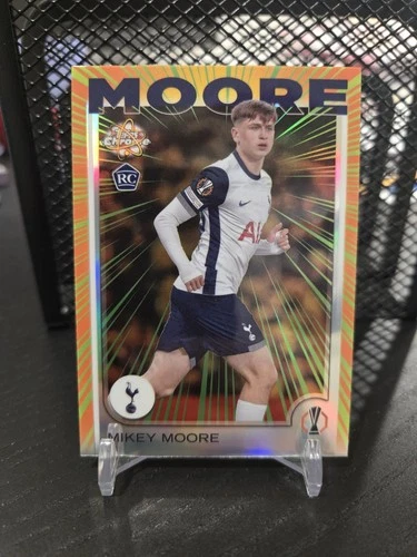 2024-25 Topps Chrome UEFA Mikey Moore Radiating Rookies