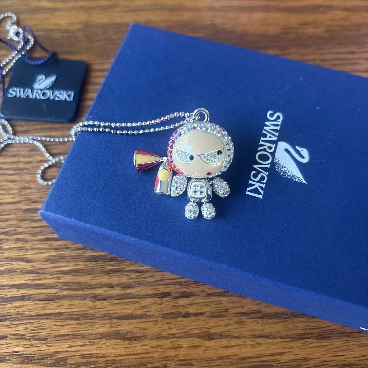 Rare Genuine Swarovski Erika Elvis/Eliot Pendant necklace, Long