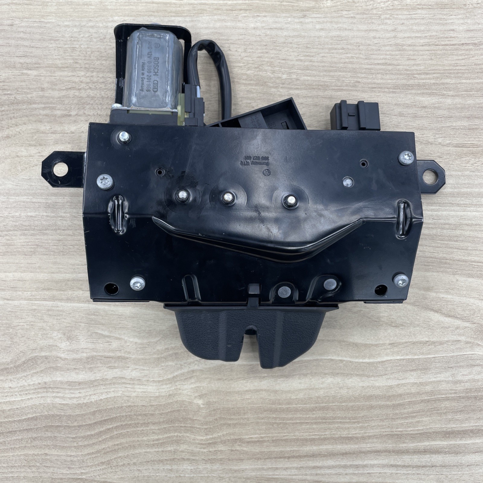 Bentley Continenta Flying Spur 2009 Trunk Boot Latch Mechanism OEM 3W0827505