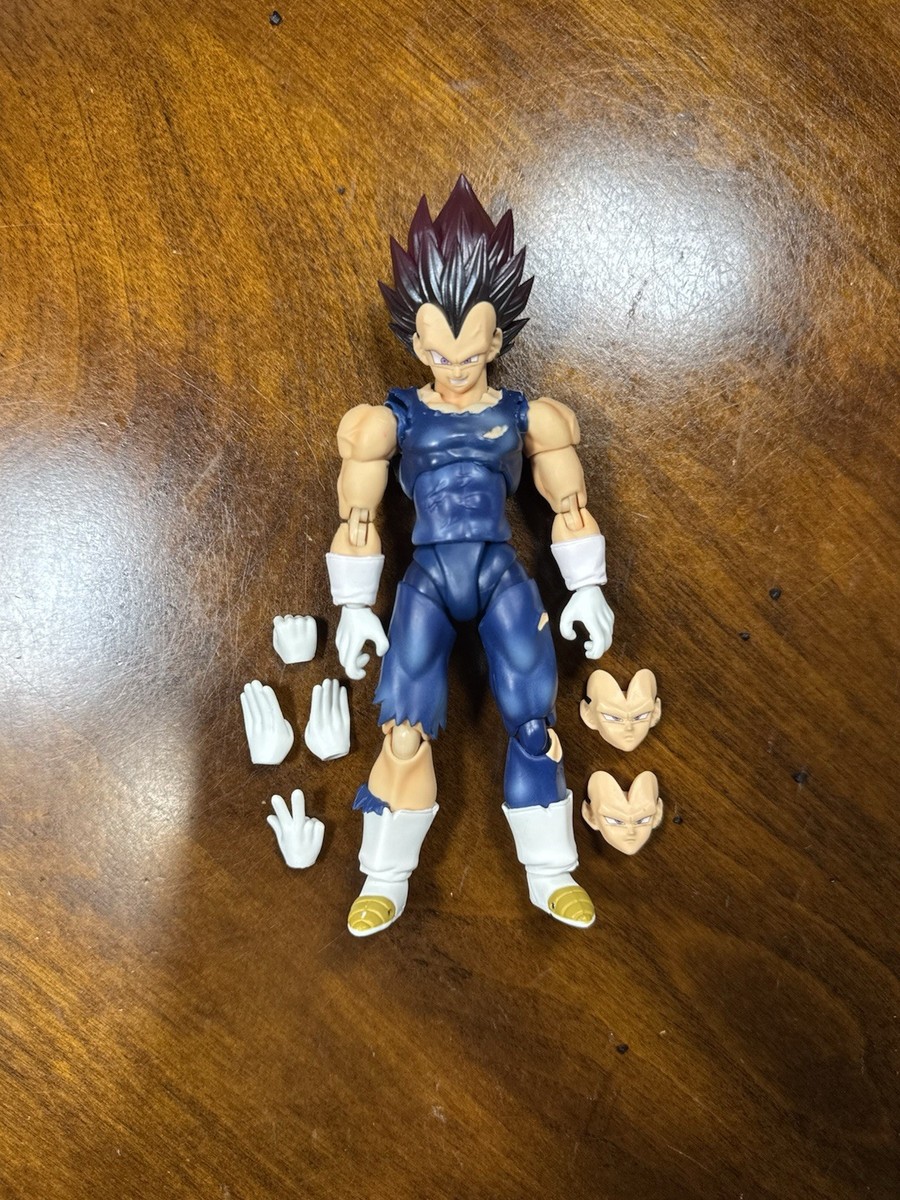SH Figuarts Dragon Ball Z Kong Studio Vegeta Ultra Ego Torn Gi