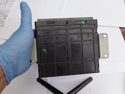 ECU MN132788 E6T41873 Mitsubishi Grandis 2.4 NA4W 4G69 2003 ECU MN132788 E6T41873 Mitsubishi Grandis 2.4 NA4W 4G69 2003