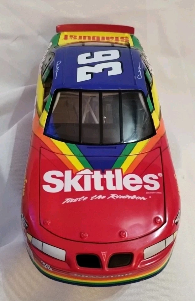Ertl 1/18 Scale 7371 -1997 Pontiac Grand Prix Stock Car Nascar - #36 Skittles - Image 4 of 4