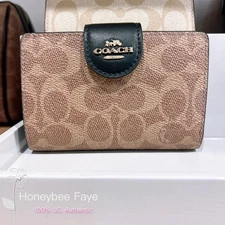 NWT Coach Medium Corner Zip Wallet In Signature Canvas CW786