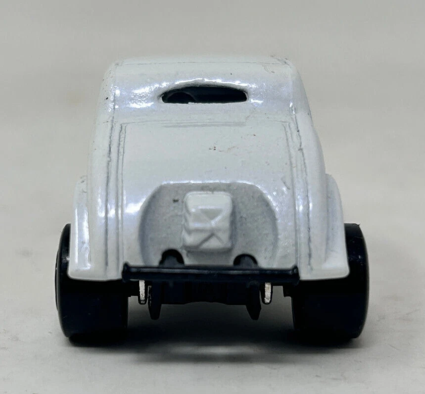Vintage Matchbox White '33 Willys Street Rod - Image 4 of 4
