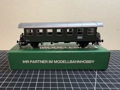 Klein Modellbahn 3732 - Passenger Car w. Half Windows (ÖBB) - 1:87/HO