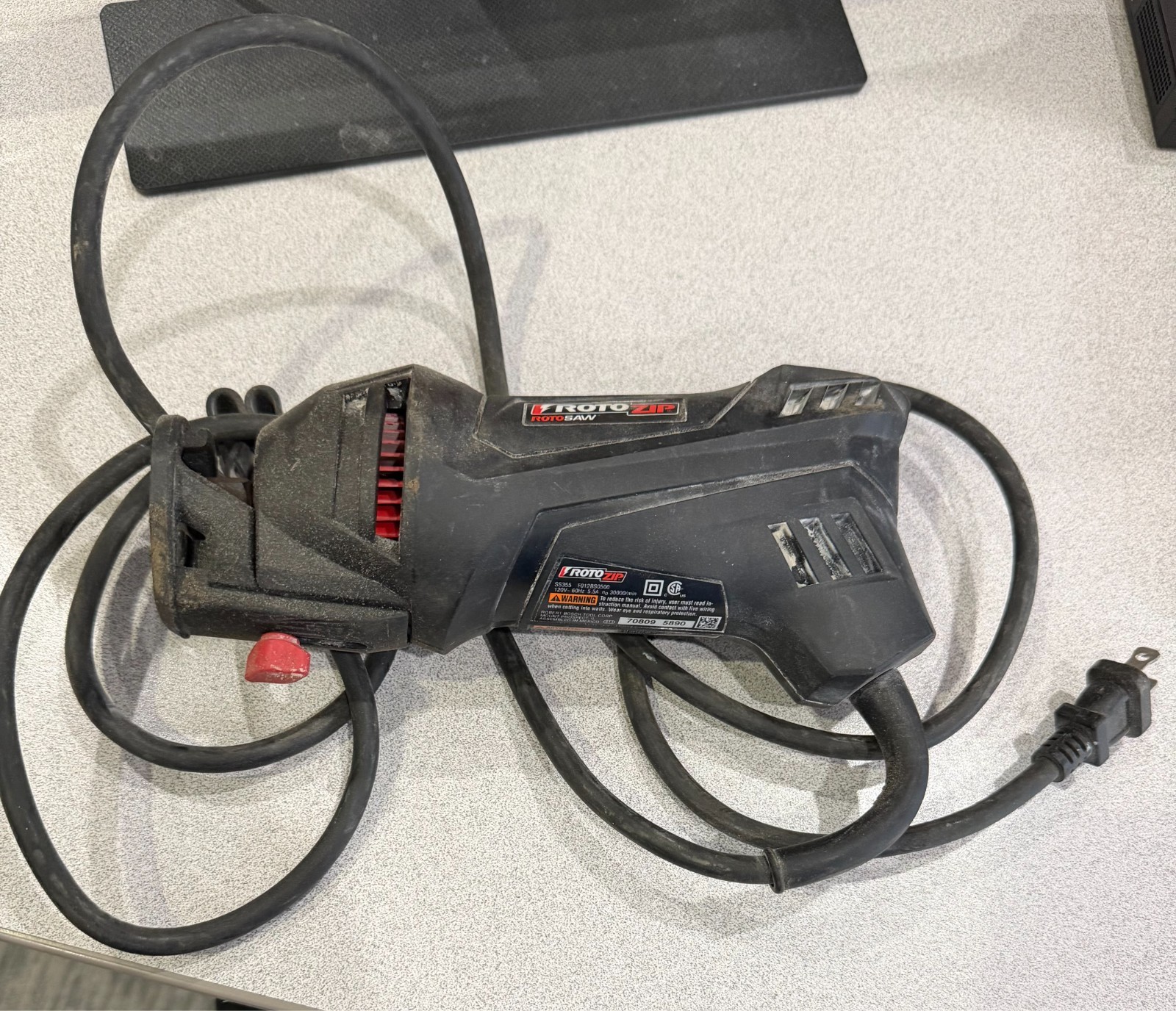 5.5 Amp Corded 1/4 in. Rotary RotoSaw Saw By Rotozip