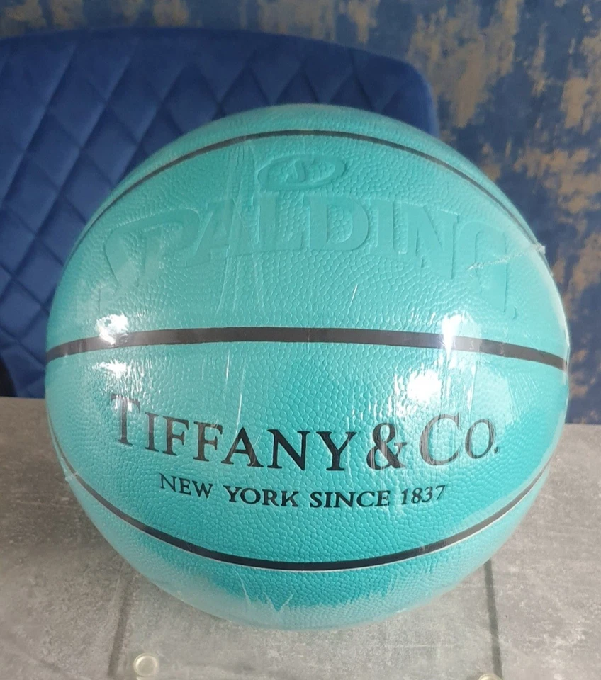 Tiffany & Co. x SPALDING Basketball Größe 7 - Brandneu - PERFEKT als Geschenk/Show - Bild 2 von 2
