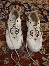 New Balance 855 Sneakers Size 9.0 Very Good Condition 