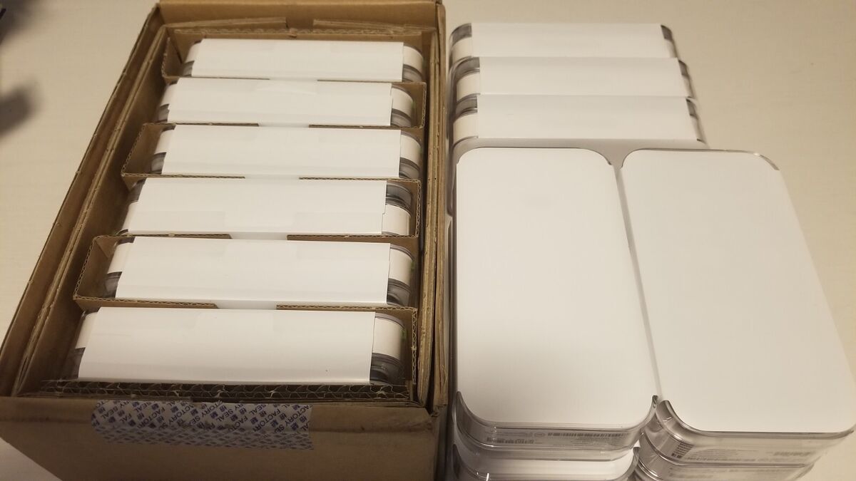 Apple iPod Multi Touch 7th Generation 32GB Model A2178 8MP Apple iPod Multi Touch 7th Generation 32GB Model A2178 8MP