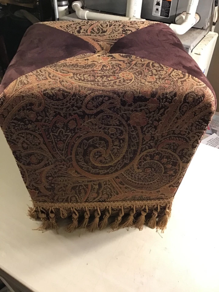 Home Goods Purple/Gold Velvet Vanity Stool Padded  17” GOLD TASSEL ROPE ACCENT - Image 2 of 4