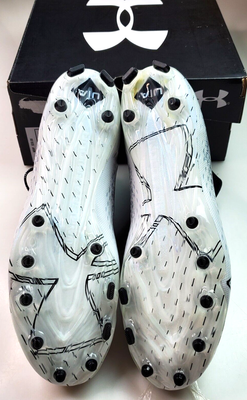 UA“SPOTLIGHT LUX MC“2020 ホワイト 28cm ほぼ新品 - スパイク